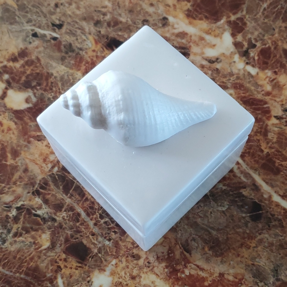 Ceramic Shell box - Picture 4 of 6